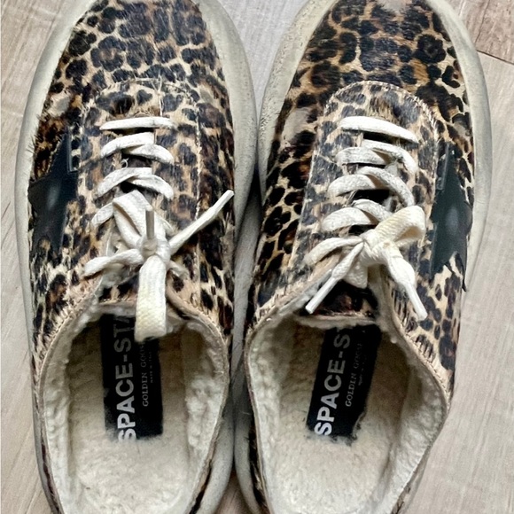 Golden Goose Space Stars Shearling Sabot - Picture 11 of 16